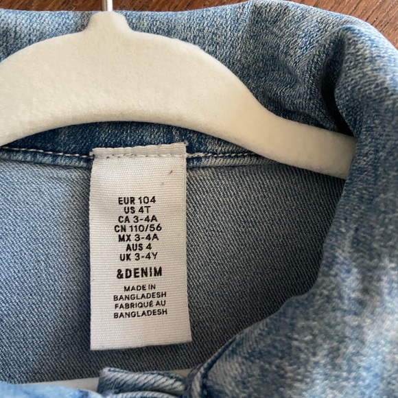 H&M stretchy denim jacket - Picture 3 of 7